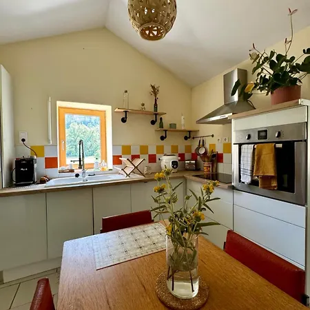 Tatil Evi Au Rocher Troue Millau